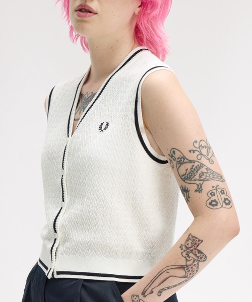 FRED PERRY（フレッドペリー） ベスト ジレ Button Through Textured