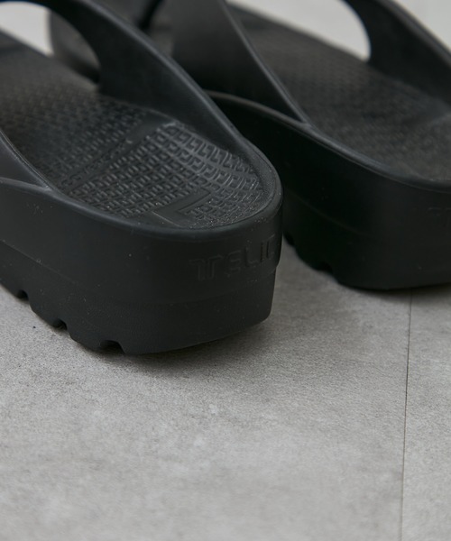 「TELIC」 フラットサンダル S ブラック レディース_画像3