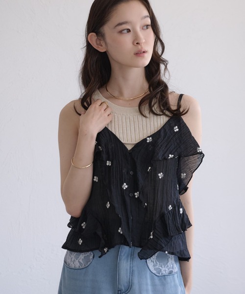 Bibiy 花柄フリルビスチェ 黒 raffime（ラフィミー） 「Raffime」花刺繍シアーフリルビスチェ