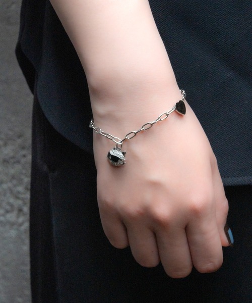 KARL LAGERFELD（カール・ラガーフェルド） ブレスレット 「KARL