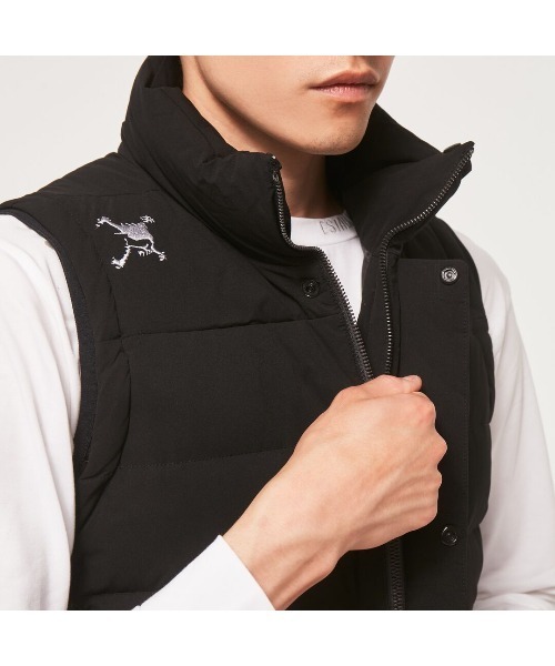 OAKLEY（オークリー） ベスト ジレ SKULL TRANSFORM DOWN VEST 2.0