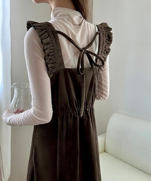 LAUIR（ラウアー） ワンピース フリルデザインベロアワンピース