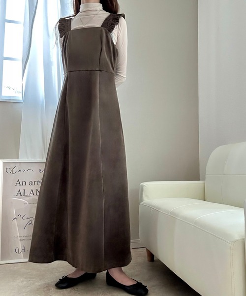 LAUIR（ラウアー） ワンピース フリルデザインベロアワンピース