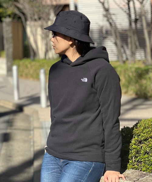 「THE NORTH FACE」 プルオーバーパーカー MEDIUM ベージュ レディース_画像2