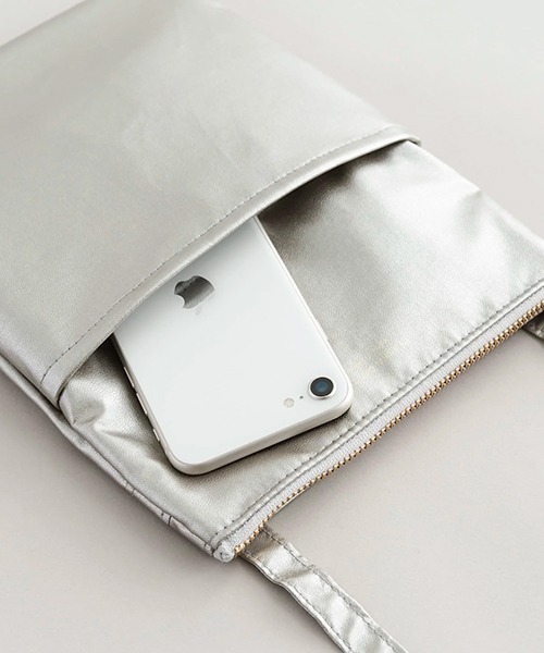 CLASKA Gallery & Shop ”DO” ポーチ BANK シルバー フラットポシェット
