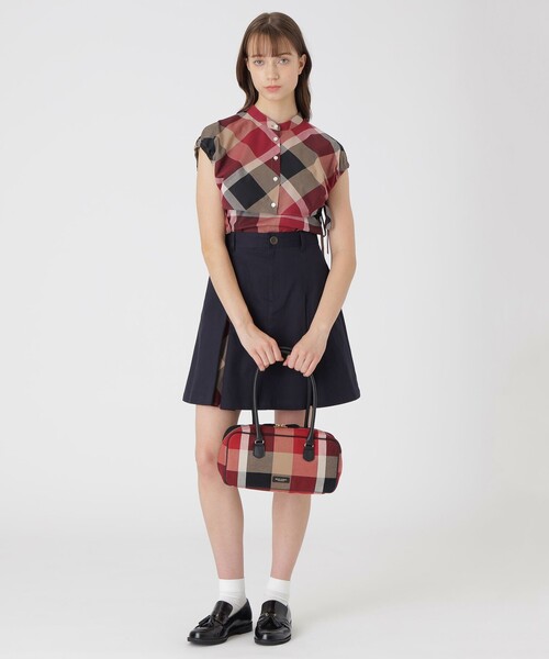 BLUE LABEL CRESTBRIDGE（ブルーレーベルクレストブリッジ） ボストン