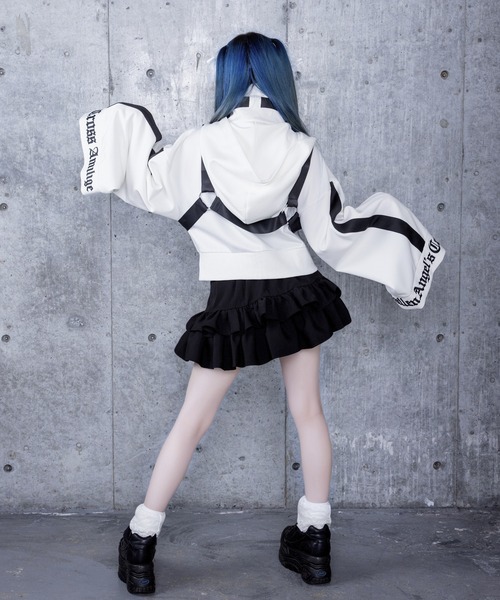 Amilige（アミリージュ） パーカー ショートZIPベルトハーネス付き