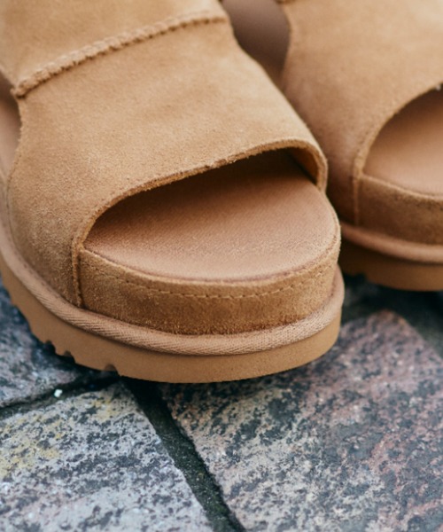 UGG Australia（アグオーストラリア） サンダル W GOLDENSTAR HI