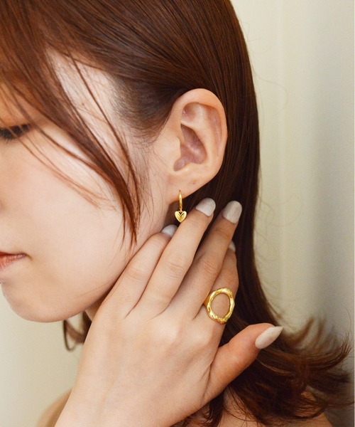styiro（スタイロ） ピアス ニッケルフリー ハートチャームフープ 