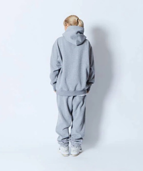 パーカー AKTR LOGO SWEAT PULLOVER HOODIE（アクター ロゴ スウェット