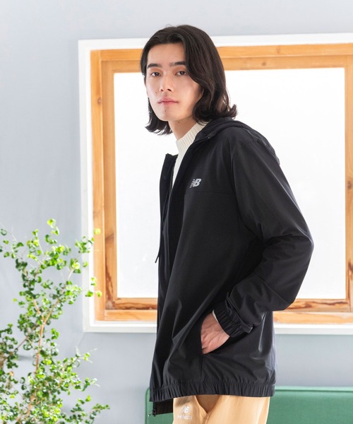new balance ナイロンジャケット　Mサイズ New Balance ナイロンジャケット ストレッチウーブンフルジップ