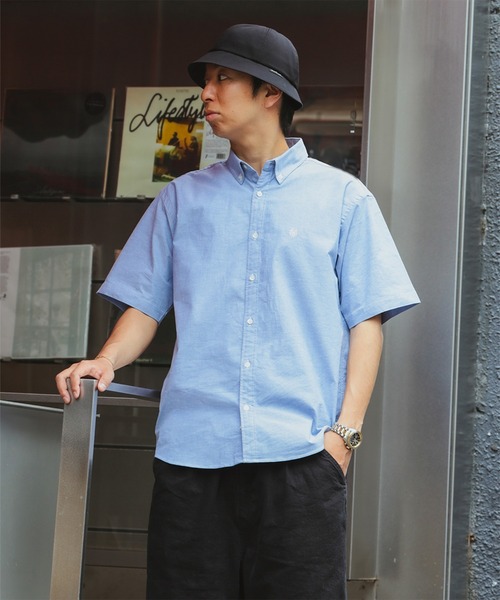 BEAMS シャツ ストレッチ エンブレム ボタンダウンシャツ メンズ