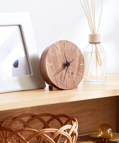 TIMELESS COMFORT（タイムレスコンフォート） 時計 BRASSと木の掛け