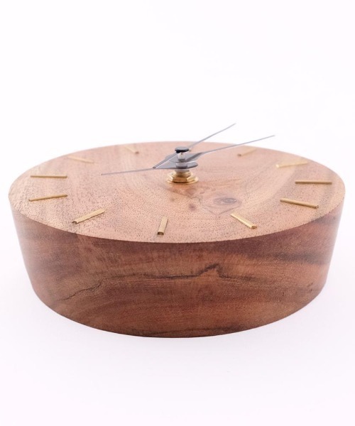 TIMELESS COMFORT（タイムレスコンフォート） 時計 BRASSと木の掛け