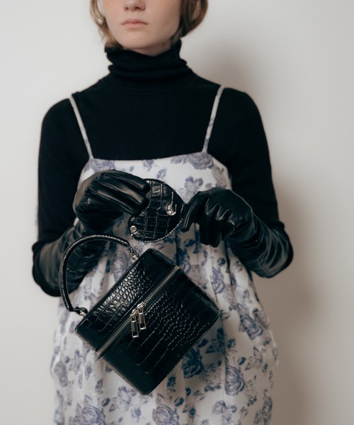 Carmelo ハンドバッグ Vanity Bag / アニマル バニティバッグ
