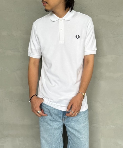 Fred Perry ホワイト 半袖ポロシャツ　リブ編み　レディース Fred Perry ホワイト 半袖ポロシャツ リブ編み レディース