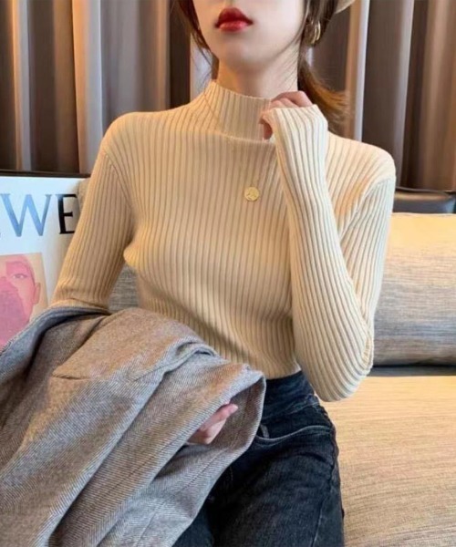 ニット セーター 「首元すっきり暖か。ハーフタートルで旬顔セーター