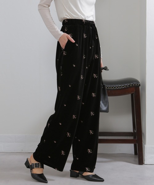 ポキプシー pokipcee フラワー柄手刺繍イージーパンツ 新品 ポキプシー pokipcee フラワー柄手刺繍イージーパンツ 新品