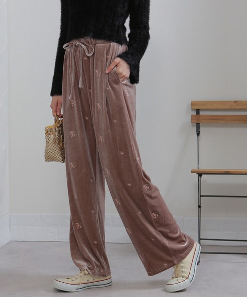 pumpkin port（パンプキンポート） パンツ 花柄刺繍 ベロア イージー