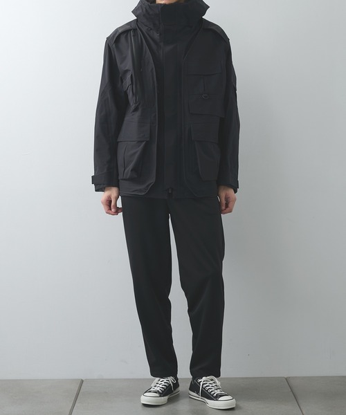 WHITE MOUNTAINEERING（ホワイトマウンテニアリング） マウンテン