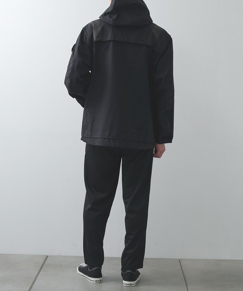 WHITE MOUNTAINEERING（ホワイトマウンテニアリング） マウンテン