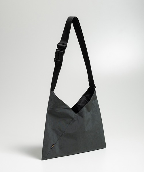 phenix（プラスフェニックス） ショルダーバッグ TECH FUROSHIKI BAG