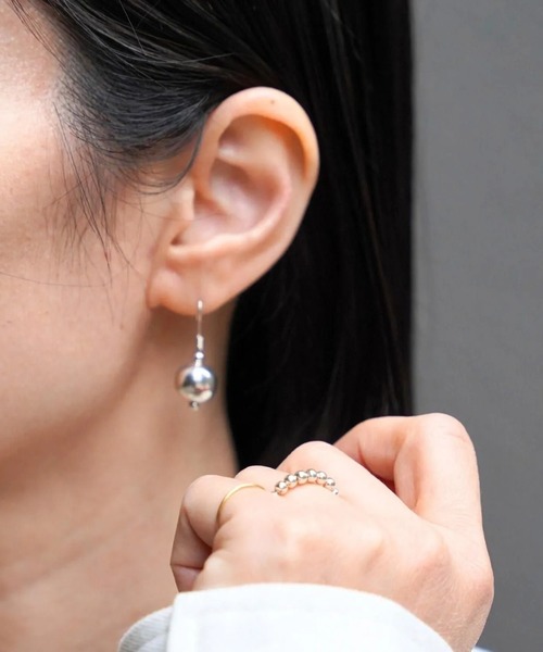 ERICKA NICOLAS BEGAY（エリッカ ニコラス ビゲイ） ピアス S-ER01