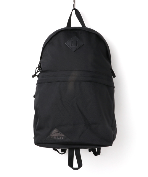 リュック アーバンオールブラック デイパック / URBAN DAYPACK