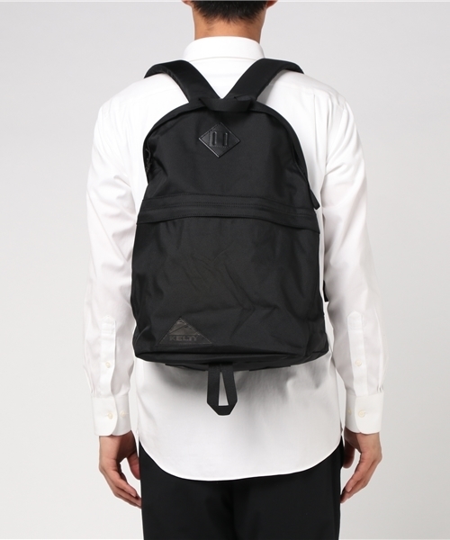 リュック アーバンオールブラック デイパック / URBAN DAYPACK