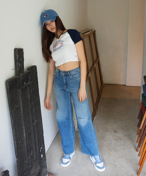  Jeans クレア ハイライズ ワイドレッグ ジーンズ 送関込 Tommy Jeans クレア ハイライズ ワイドレッグ ジーンズ 送関込