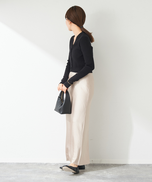【新品未使用タグ付】Plage V-Neck Cropped カーディガン 新品未使用タグ付】Plage V-Neck Cropped カーディガン