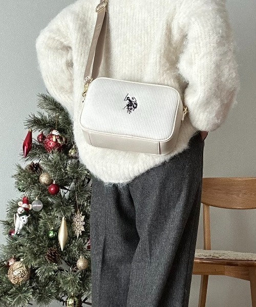 美品⭐︎ユーエスポロアッスン ショルダーバッグ　コーデュロイ U.S. POLO ASSN.（ユーエスポロアッスン） ショルダーバッグ バッグ