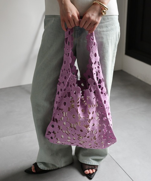 新品❤️レザレクション❤️トートバッグ AVIREX トートバッグ 「直営店限定」EMBROIDERY TOTE BAG / 刺繍