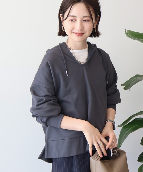 トレーナー/スウェット AMERI FUR PATCHWORK SWEAT Ameri（アメリ）の「FUR PATCHWORK SWEAT（スウェット）」 - WEAR