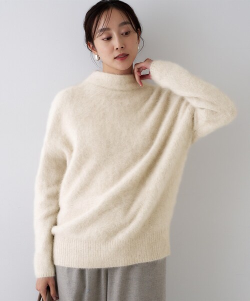 UNTITLED（アンタイトル） ニット セーター 「大人な品格/ふわふわ