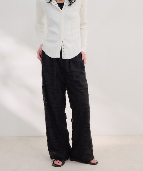 Shelly island（シェリーアイランド） パンツ 総刺繍シアーパンツ