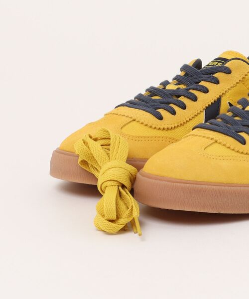 「CONVERSE」 ローカットスニーカー 8h イエロー メンズの画像