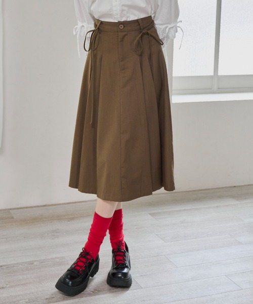 新品未開封　ミシェルマカロン　ウエストリボンプリーツスカート　ブラウン 美脚になれるスカートシリーズ
