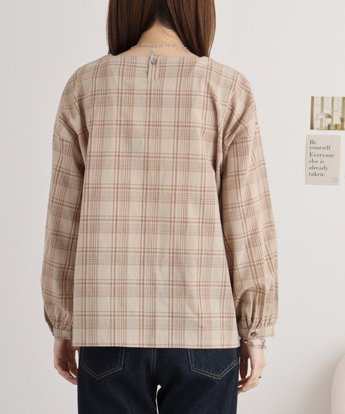 FUNALIVE ブラウス シャツ くしゅくしゅコサージュのチェック柄