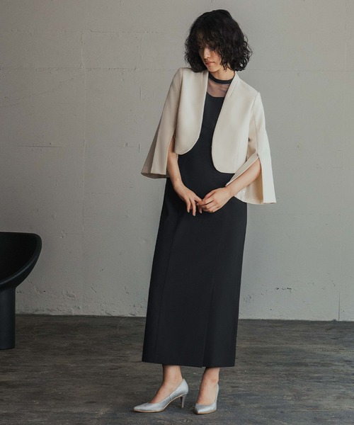 【美品】Flolia◆スリット袖ショート丈ノーカラージャケット◆ブラック９号 Flolia ジャケット ノーカラージャケット スリット袖ショート丈