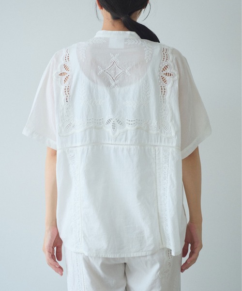 yuni ブラウス シャツ カットワーク刺繍 スクエアブラウス レディース