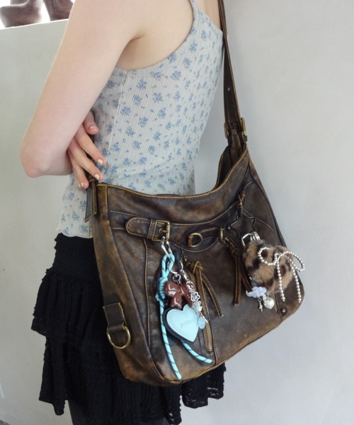 vintage y2k レザーショルダーバッグ　色味◎ ショルダーバッグ バッグ vintage y2k shoulder bag／ビンテージ