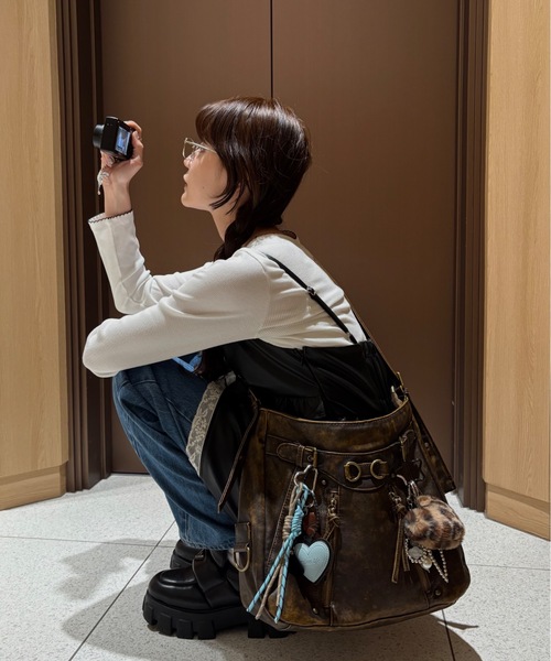 vintage y2k ショルダーバッグ　色味◎ ショルダーバッグ バッグ vintage y2k shoulder bag／ビンテージ