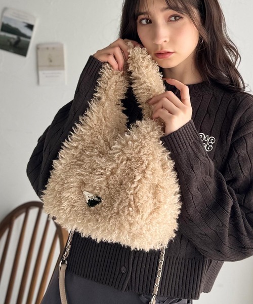 mily bilet ハンドバッグ 「mily bilet」ふわふわ感と高級感で、季節の