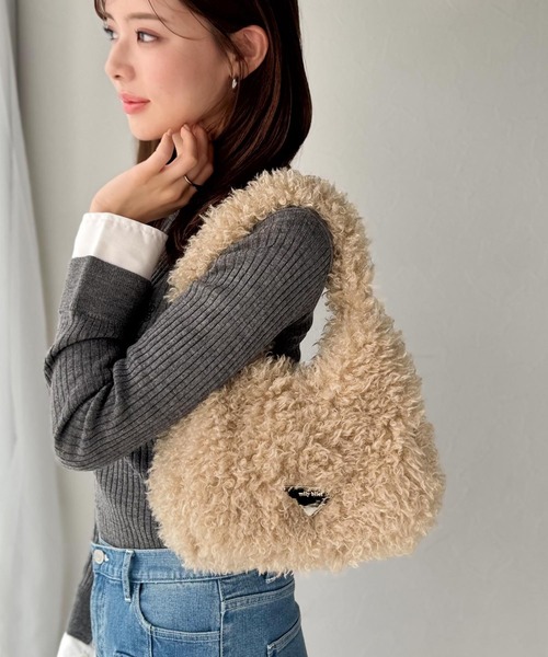 mily bilet ハンドバッグ 「mily bilet」ふわふわ感と高級感で、季節の