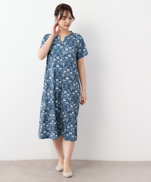新品未使用　ローラアシュレイ　ロングワンピース　フローラル✨　総柄刺繍✨　ブルー LAURA ASHLEY（ローラアシュレイ） ワンピース 「WEB限定／M〜LL3