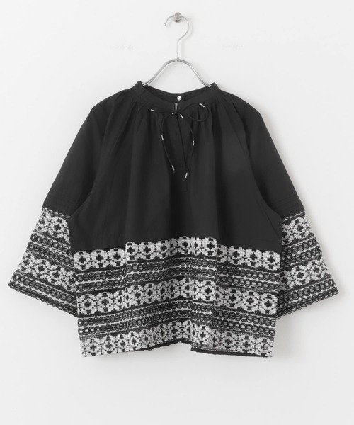 ブラウス シャツ sara mallika　COTTON BORDER GATHER LACE TOP レディース ブラウス シャツ sara mallika COTTON BORDER GATHER LACE TOP