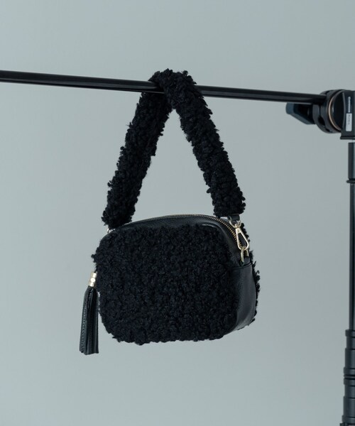 INDIVI GALLEST ハンドバッグ 「MILLELA FIRENZE」プードルファー