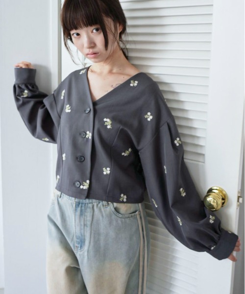 PILIT ブラウス シャツ 「セットアップ可」刺繍クロップドシャツ
