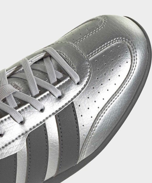 スニーカー バレダ ロー シューズ/ BARREDA LOシューズ / アディダス adidas レディース メンズの画像